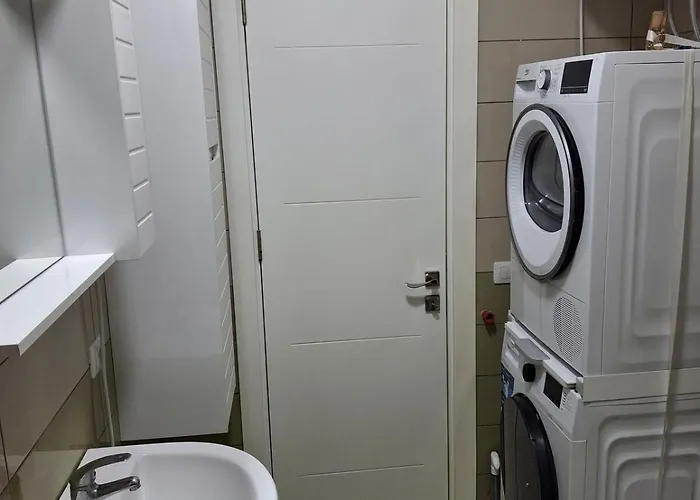 Gjuhadol Appartamento *